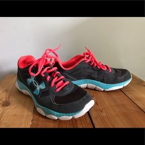 Under Armour Womens UA Micro G Sneaker